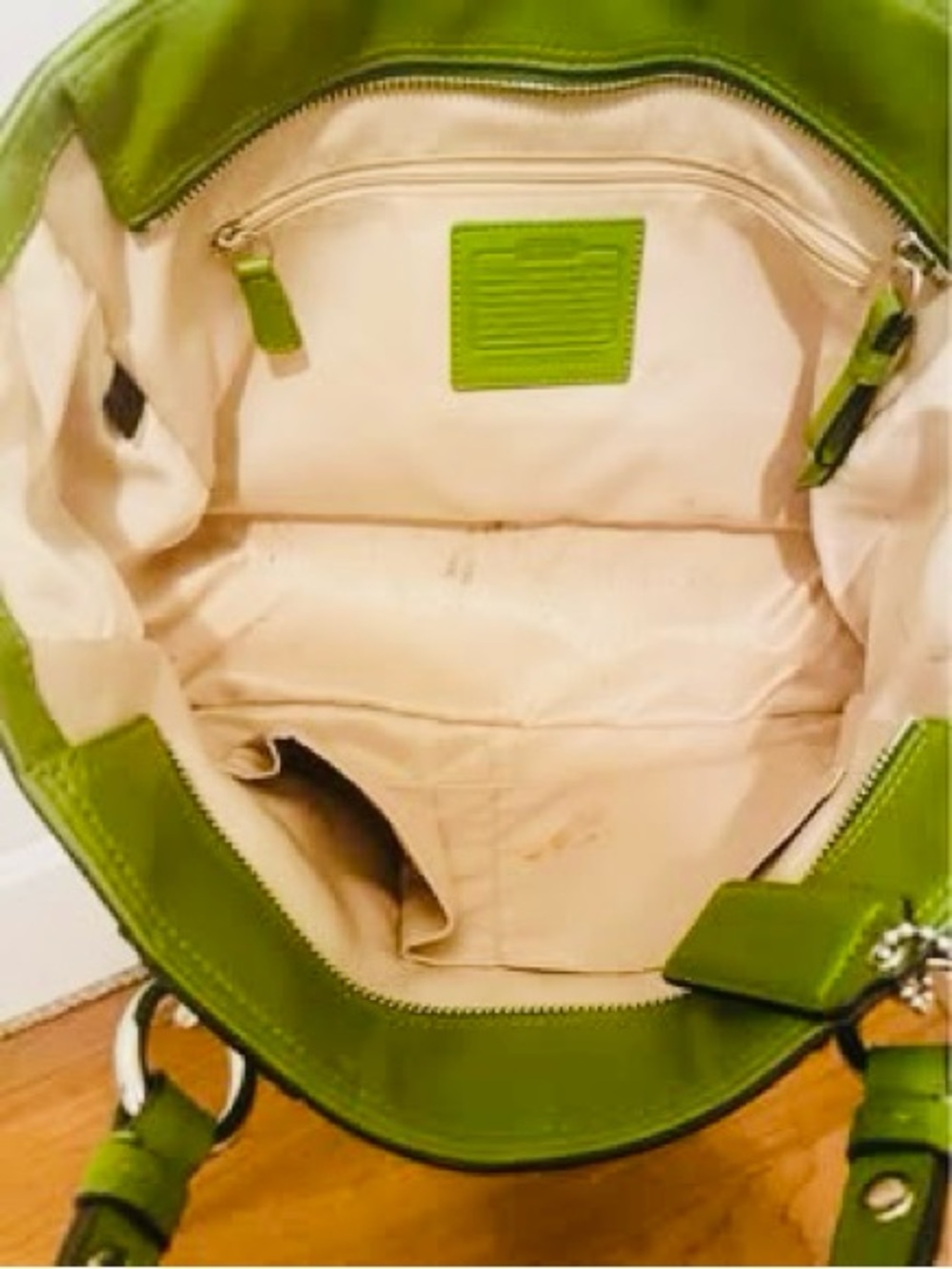Coach Lime Green Leather Tote with Double Straps - Picture 4 of 4